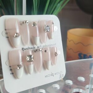 French tip almond small with stone accents